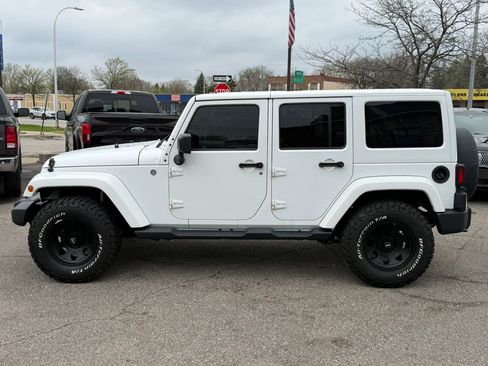 Used 2015 Jeep Wrangler Unlimited Sahara w/ Connectivity Group image 2