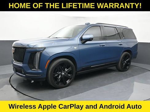Used 2025 Cadillac Escalade Sport Platinum w/ LPO, Floor Liner Package AWD/4WD image 2