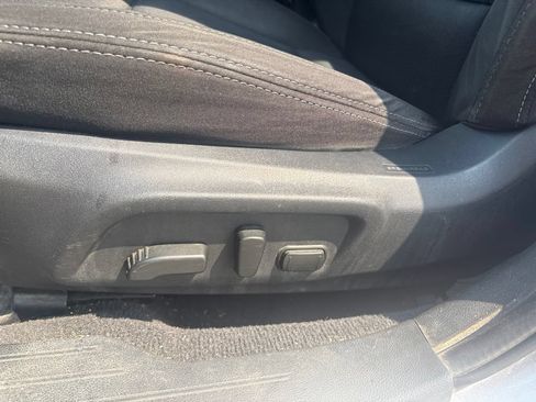 Used 2015 Subaru Legacy 2.5i Premium AWD/4WD image 13