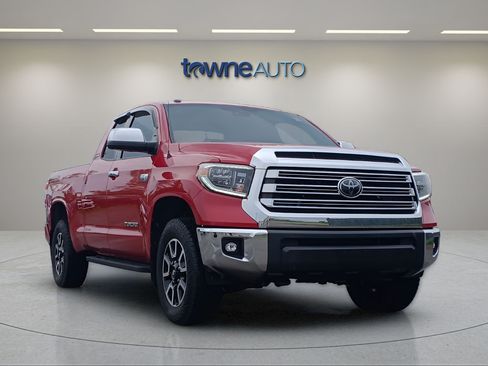 Used 2018 Toyota Tundra Limited w/ Limited Premium Package AWD/4WD image 7