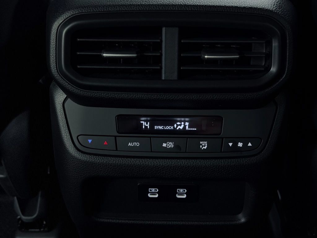 New 2026 Honda Pilot Touring image 27