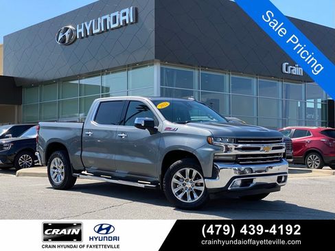 Used 2022 Chevrolet Silverado 1500 LTZ w/ LTZ Premium Package AWD/4WD image 1