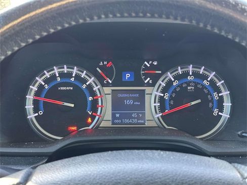 Used 2016 Toyota 4Runner Limited image 14