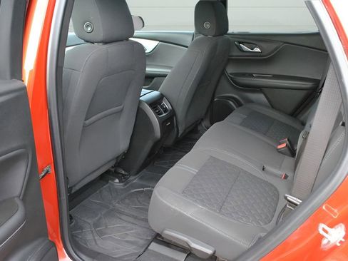 Used 2022 Chevrolet Blazer LT AWD/4WD image 11