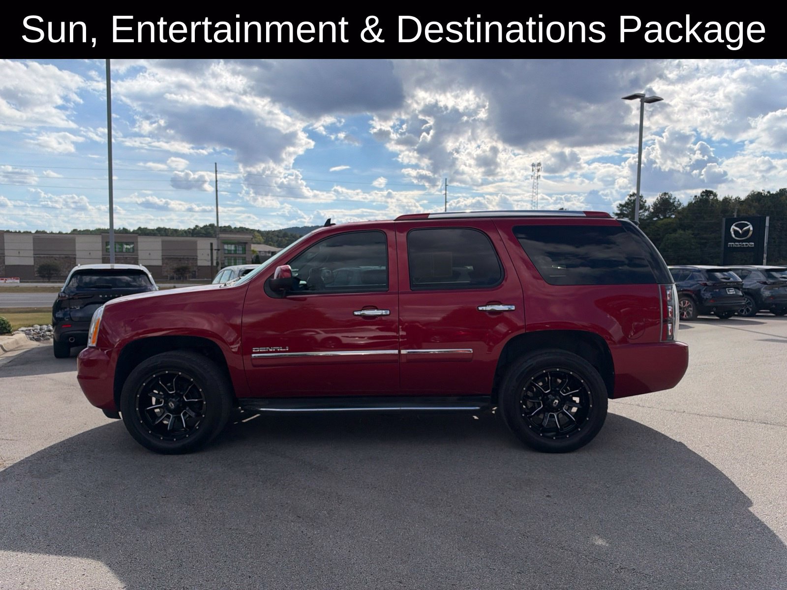 Used 2013 GMC Yukon Denali AWD/4WD image 5