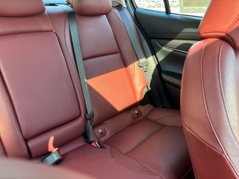 Used 2025 MAZDA MAZDA3 s image 39