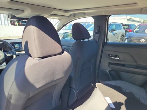 New 2026 Nissan Kicks SV w/ SV Premium Package FWD image 9