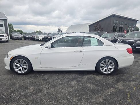 Used 2012 BMW 328i Convertible RWD image 8