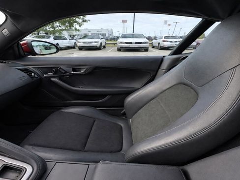 Used 2017 Jaguar F-TYPE Coupe RWD image 13