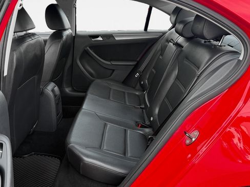 Used 2014 Volkswagen Jetta TDI FWD image 13