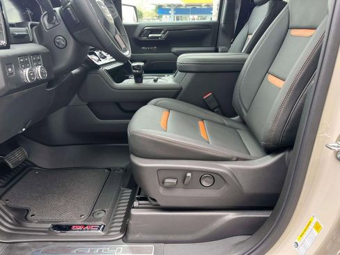 New 2026 GMC Sierra 1500 AT4 w/ AT4 Premium Package AWD/4WD image 22