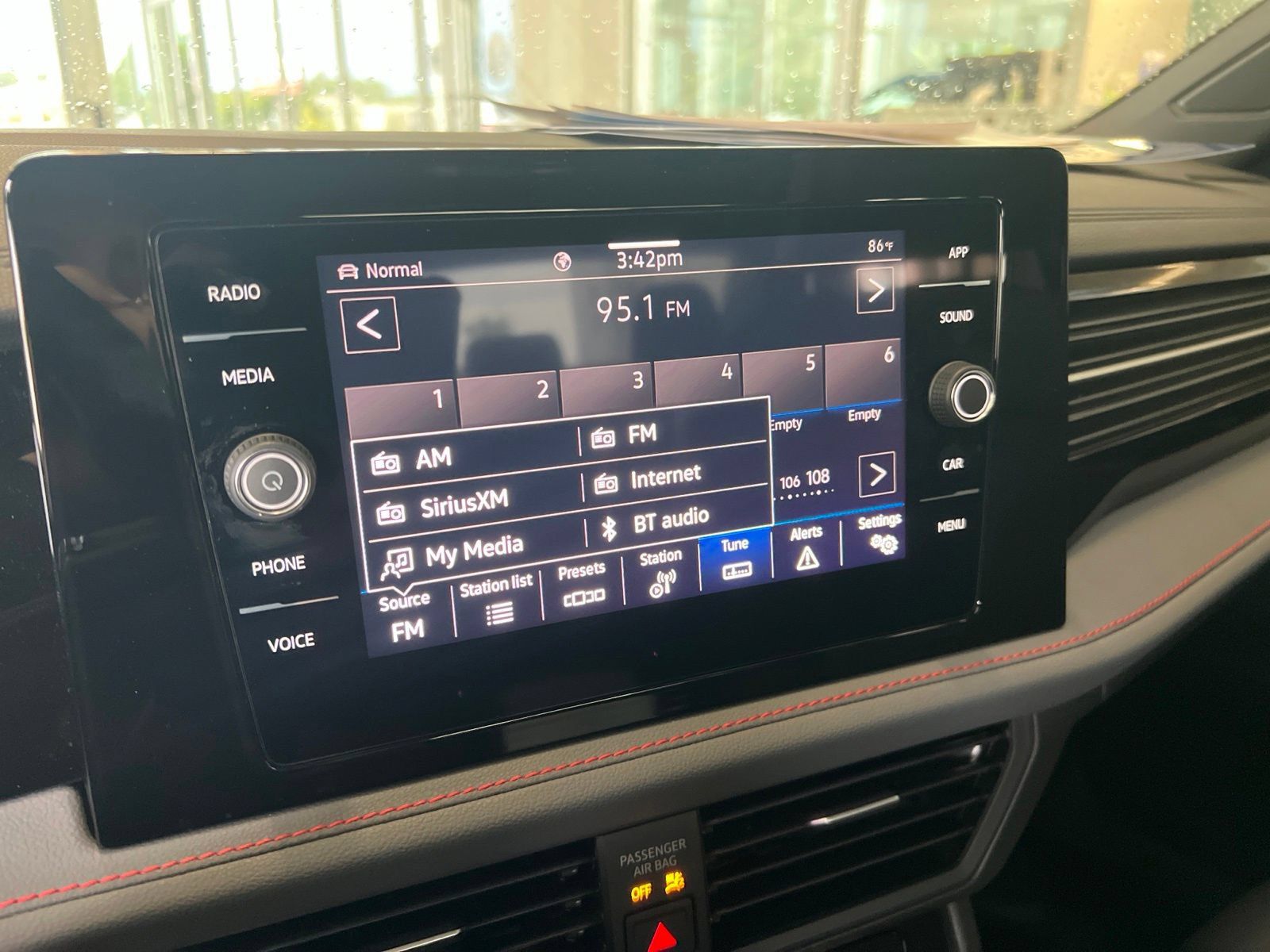 Certified 2025 Volkswagen Jetta GLI Autobahn FWD image 17
