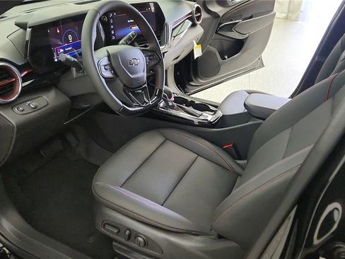 New 2026 Chevrolet Trax RS w/ Driver Confidence Package FWD image 22