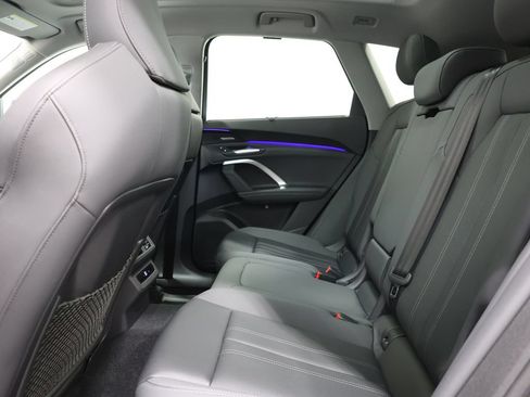 Used 2025 Audi Q5 Premium Plus w/ Premium Plus AWD/4WD image 27