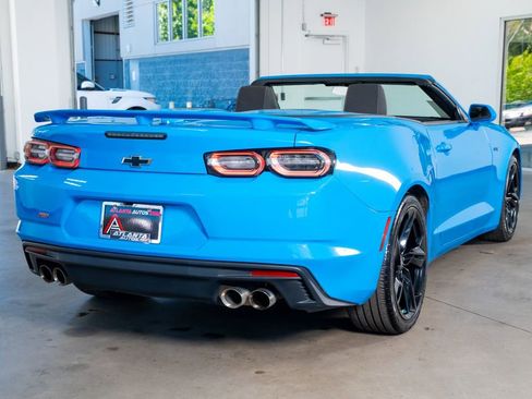 Used 2022 Chevrolet Camaro LT w/ RS Package RWD image 10