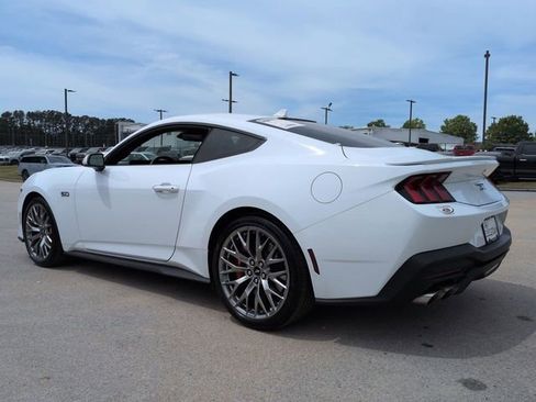 Certified 2024 Ford Mustang GT Premium RWD image 7