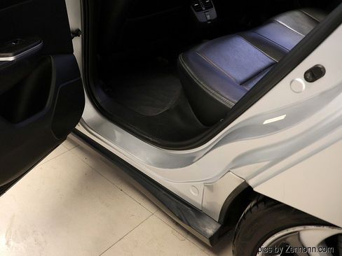 Used 2018 Honda Clarity Touring image 28