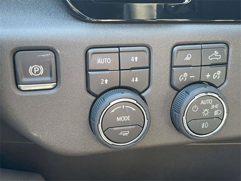 New 2026 Chevrolet Silverado 2500 LTZ w/ LTZ Premium Package image 20