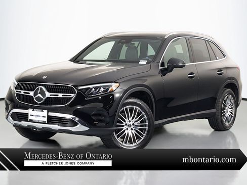 Certified 2026 Mercedes-Benz GLC 300 image 1