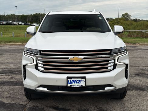 Used 2023 Chevrolet Tahoe High Country w/ Premium Package 2 AWD/4WD image 7