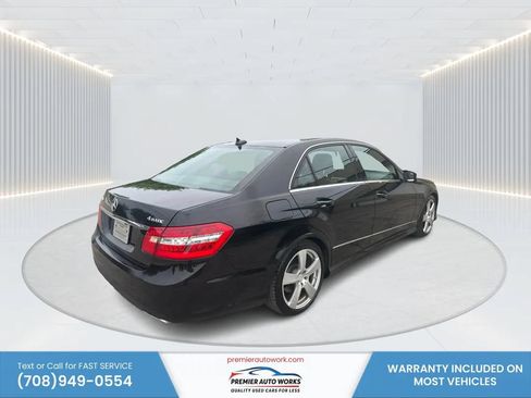 Used 2011 Mercedes-Benz E 350 4MATIC Sedan image 4