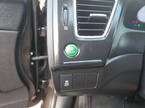 Used 2013 Honda Civic LX image 21