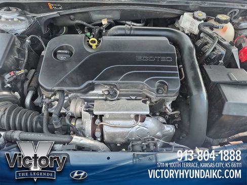 Used 2024 Chevrolet Malibu LT FWD image 24