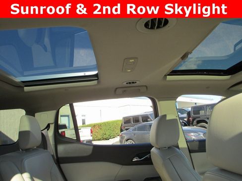 Used 2019 GMC Acadia Denali image 14
