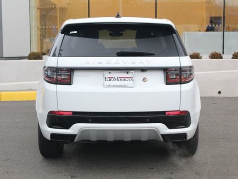 Used 2025 Land Rover Discovery Sport S image 7