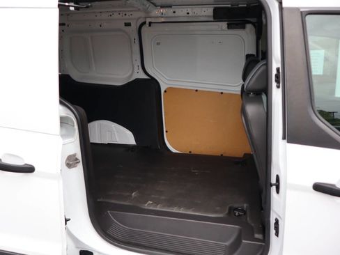 Used 2018 Ford Transit Connect XL FWD image 7