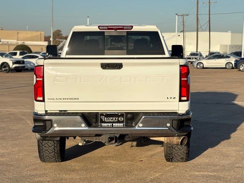 Used 2024 Chevrolet Silverado 3500 LTZ w/ LTZ Plus Package image 7