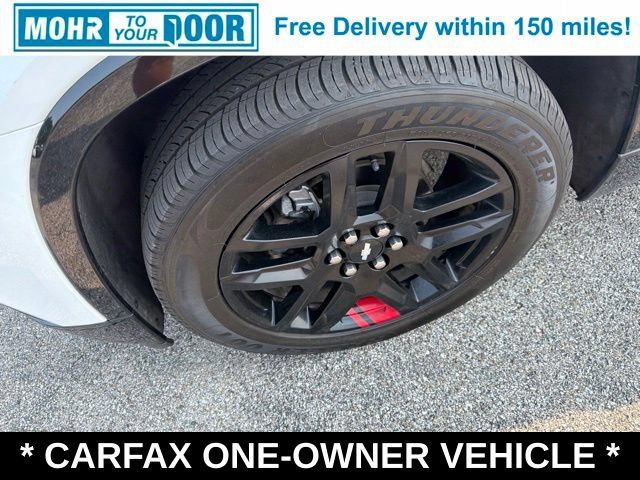 Used 2021 Chevrolet Traverse Premier w/ Redline Edition AWD/4WD image 11