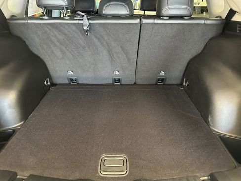 Used 2022 Jeep Compass Limited AWD/4WD image 16