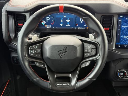 Used 2025 Ford Bronco Raptor AWD/4WD image 28