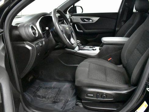 Used 2022 Chevrolet Blazer LT image 12