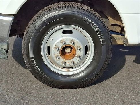 Used 2019 Ford F350 XL w/ Power Equipment Group image 8