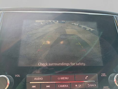 Used 2024 Nissan Titan SV w/ Accessory Utility Package image 29