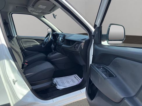 Used 2022 RAM ProMaster City Tradesman image 18