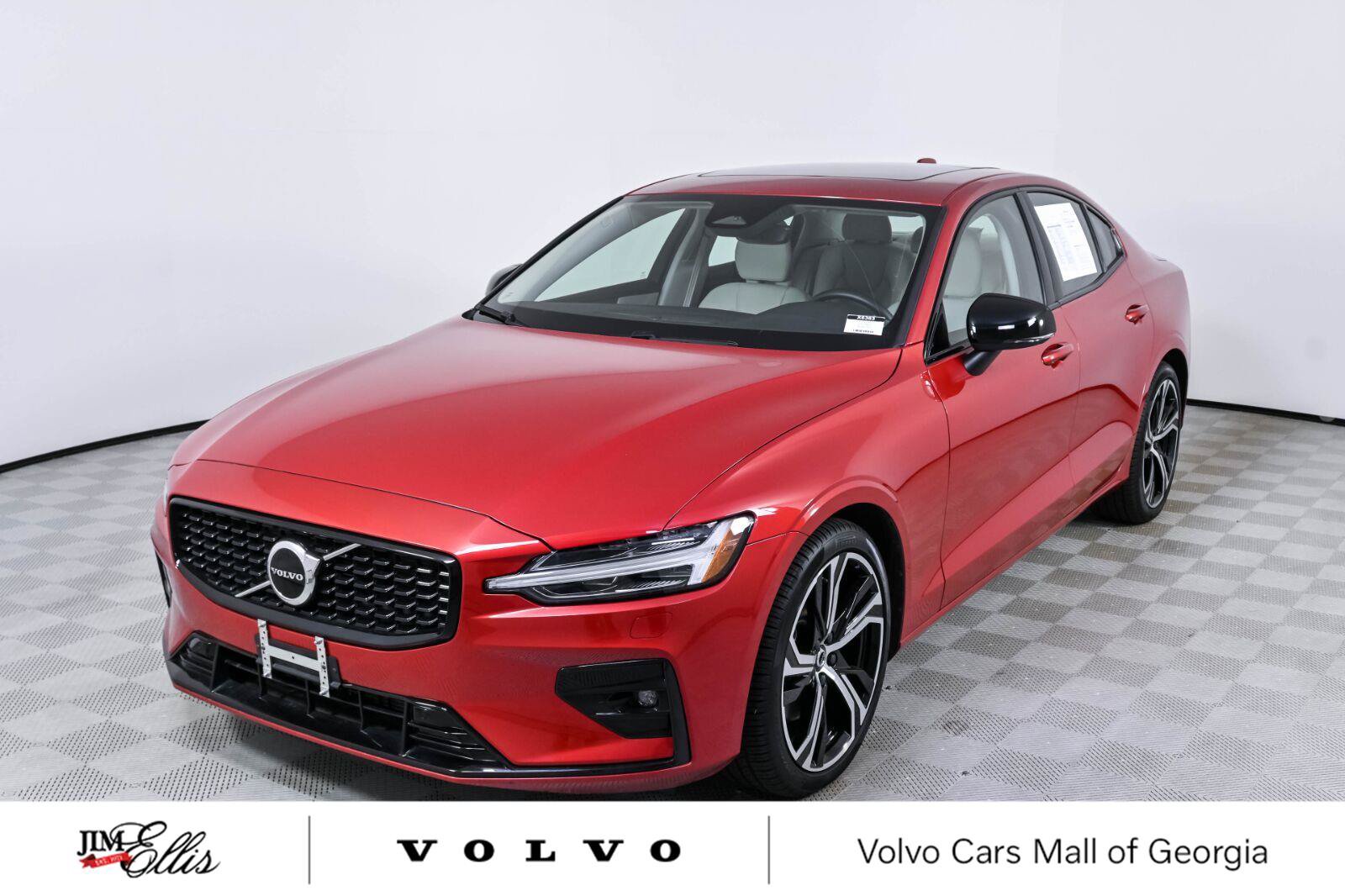 Used 2024 Volvo S60 B5 Core w/ Climate Package FWD image 1