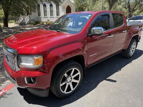 Used 2018 GMC Canyon Denali AWD/4WD image 2