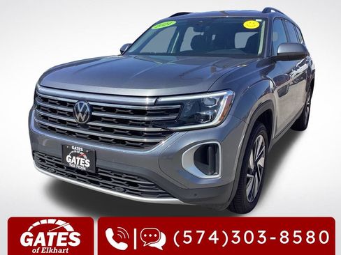 Used 2024 Volkswagen Atlas SE AWD/4WD image 5