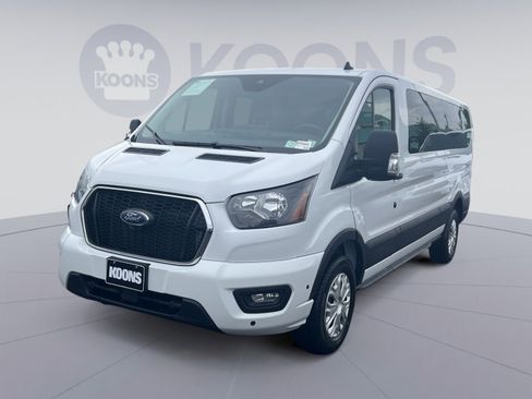 Used 2025 Ford Transit 350 XLT RWD image 5
