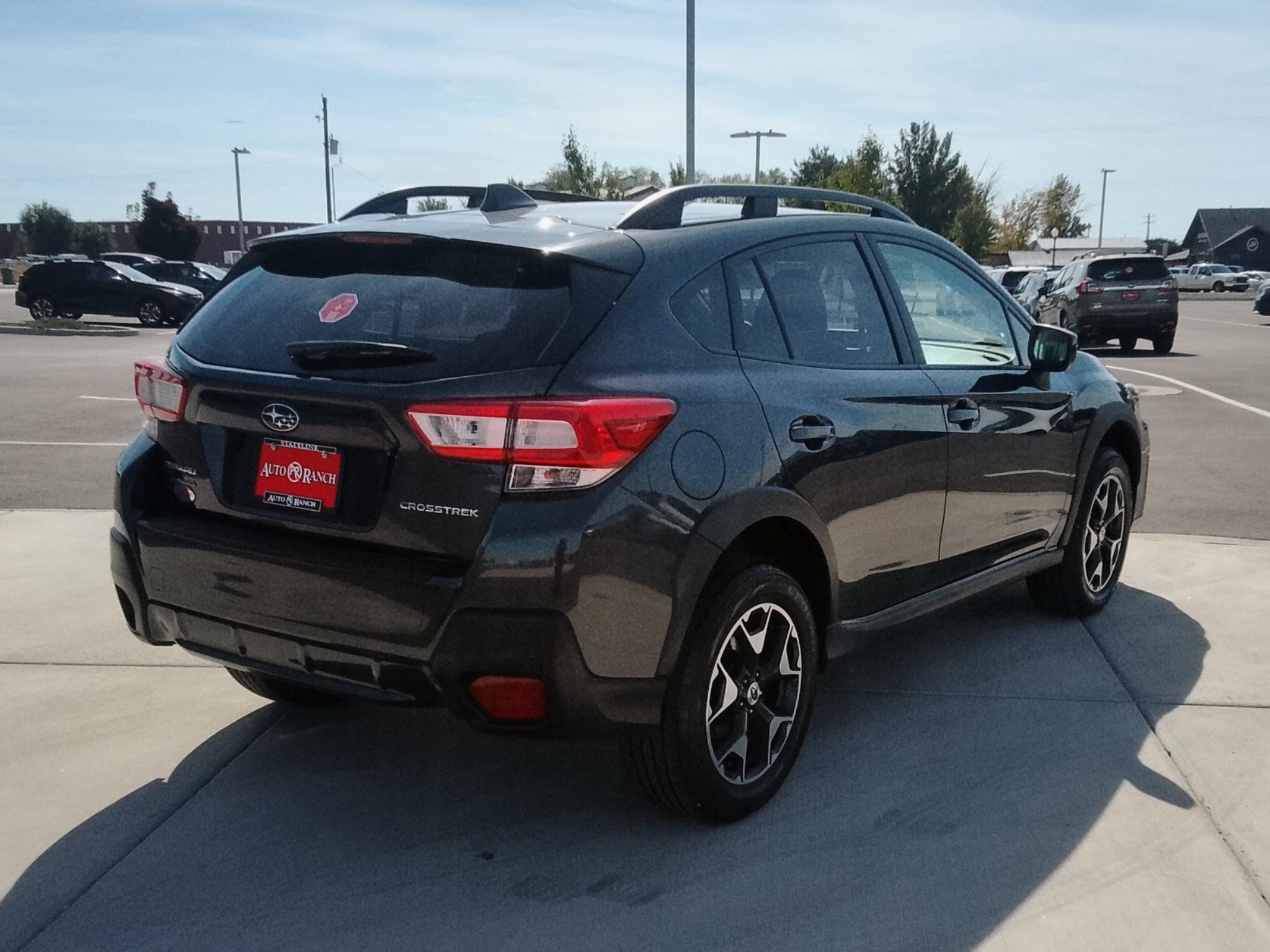 Used 2018 Subaru Crosstrek 2.0i Premium w/ Eyesight System AWD/4WD image 3