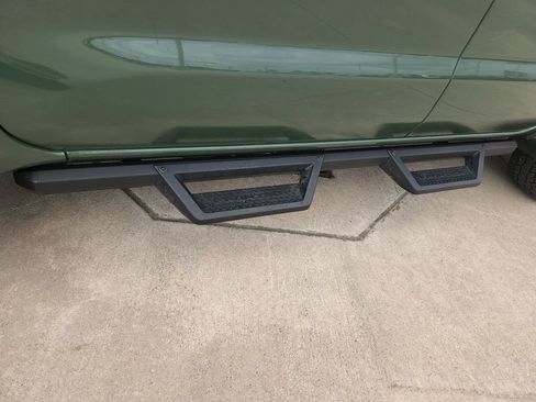 Certified 2025 Nissan Frontier Pro-X RWD image 31