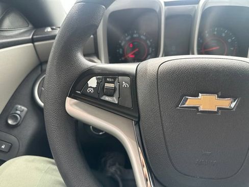 Used 2013 Chevrolet Camaro LS RWD image 28
