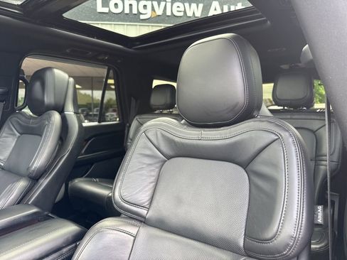 Used 2020 Lincoln Navigator L Reserve w/ Equipment Group 208A Reserve image 22