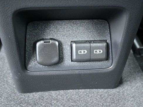 Used 2024 Lexus NX 250 FWD w/ Towing Package (2000 Lbs) image 17
