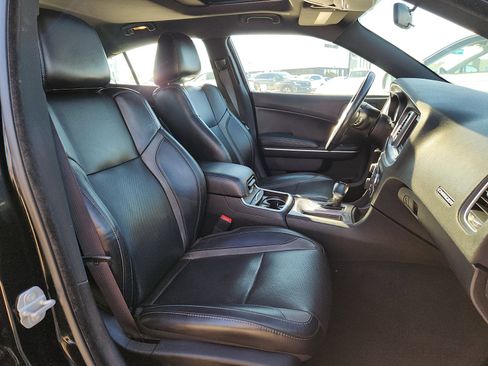 Used 2022 Dodge Charger SXT w/ Leather Interior Group image 15