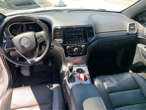 Used 2021 Jeep Grand Cherokee Limited w/ Luxury Group II AWD/4WD image 10
