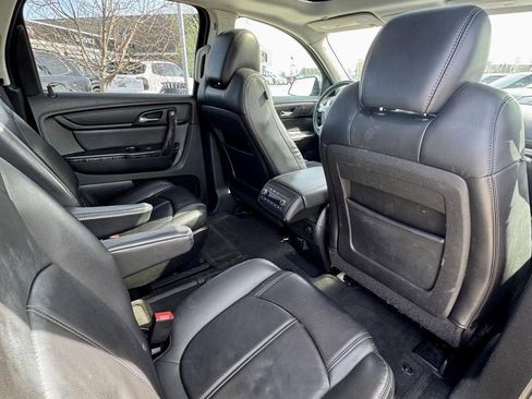 Used 2015 GMC Acadia SLT w/ Open Road Package image 15